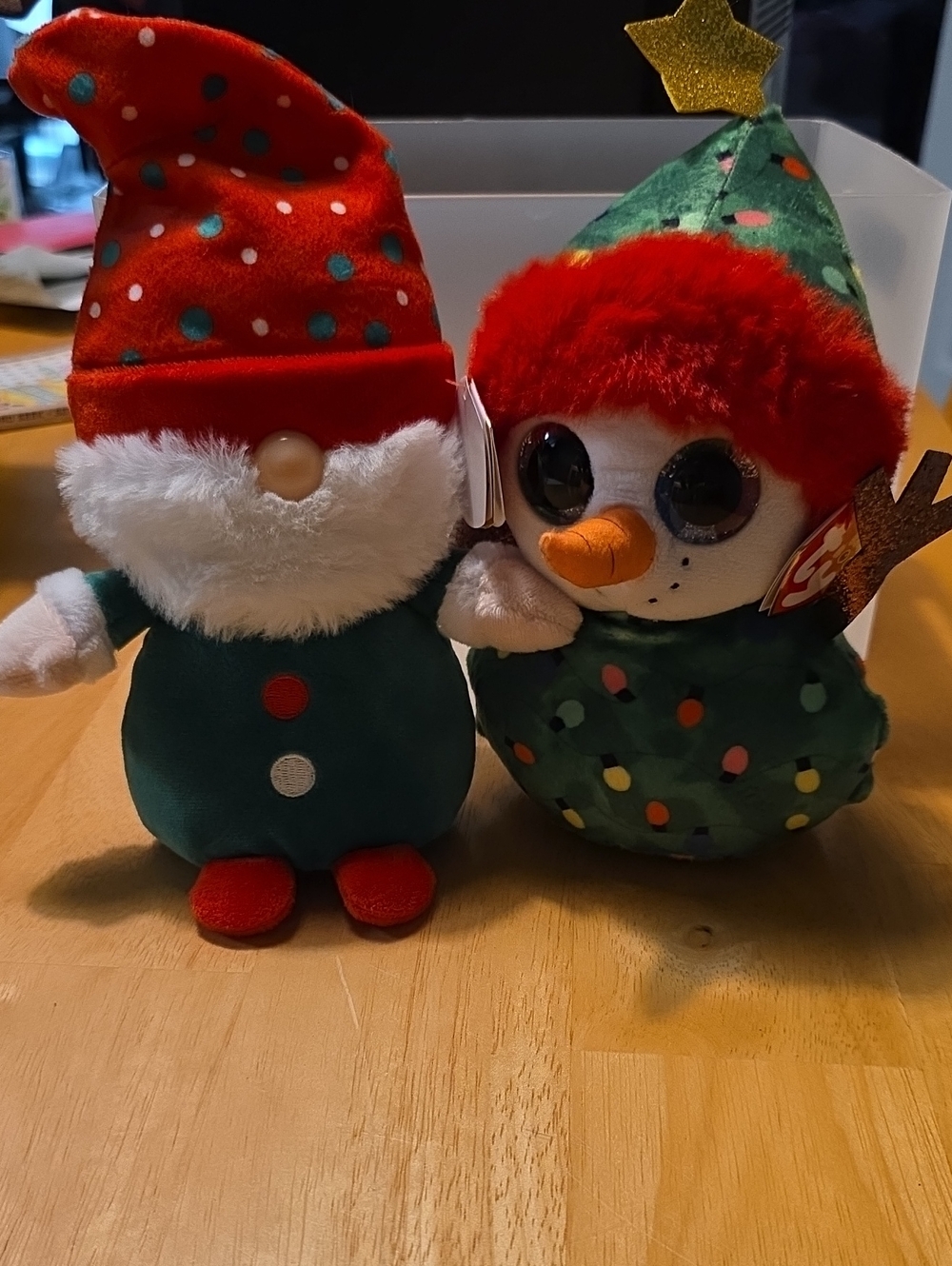 Brand New Ty Beanie Boo 2 Christmas Ones: 1 Snowman, 1 Santa